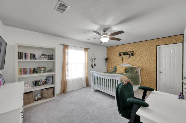 1602 Cafe Dumonde, Conroe, TX 77304