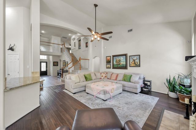 1602 Cafe Dumonde, Conroe, TX 77304