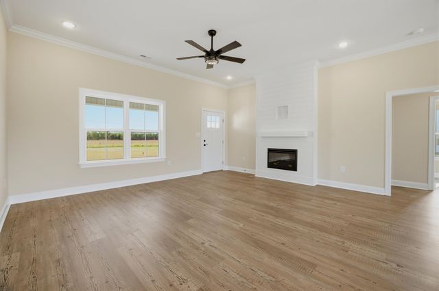 3813 Valley Forge Rd., Aynor, SC 29511