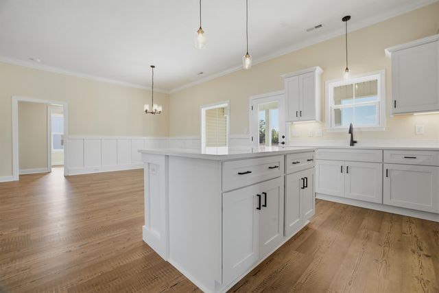 3813 Valley Forge Rd., Aynor, SC 29511