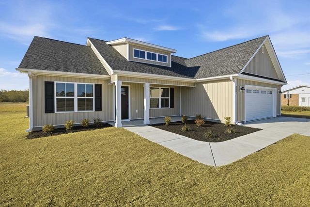 3813 Valley Forge Rd., Aynor, SC 29511