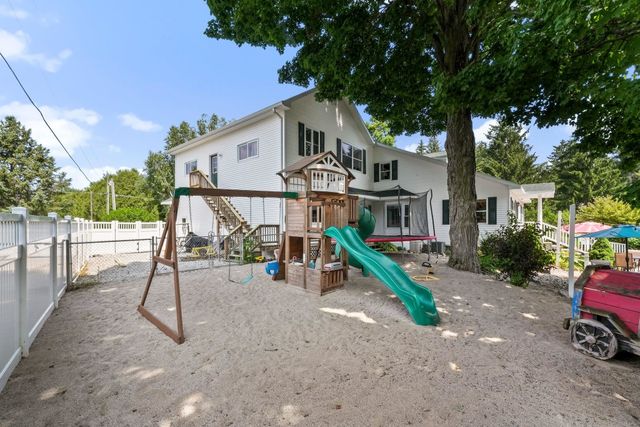 5161 Silver Pines Road, Garfield Twp, MI 49685