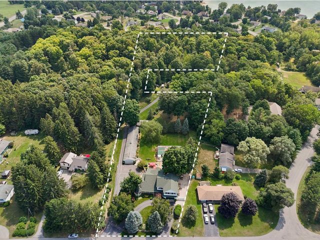 5161 Silver Pines Road, Garfield Twp, MI 49685