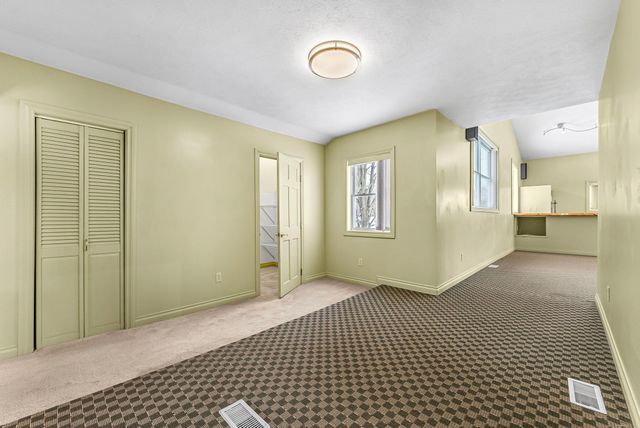 5161 Silver Pines Road, Garfield Twp, MI 49685