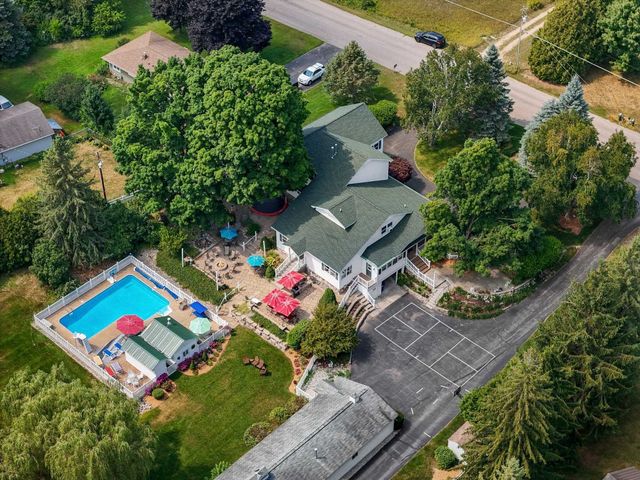 5161 Silver Pines Road, Garfield Twp, MI 49685