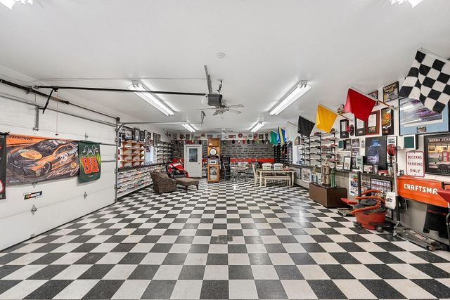 5161 Silver Pines Road, Garfield Twp, MI 49685