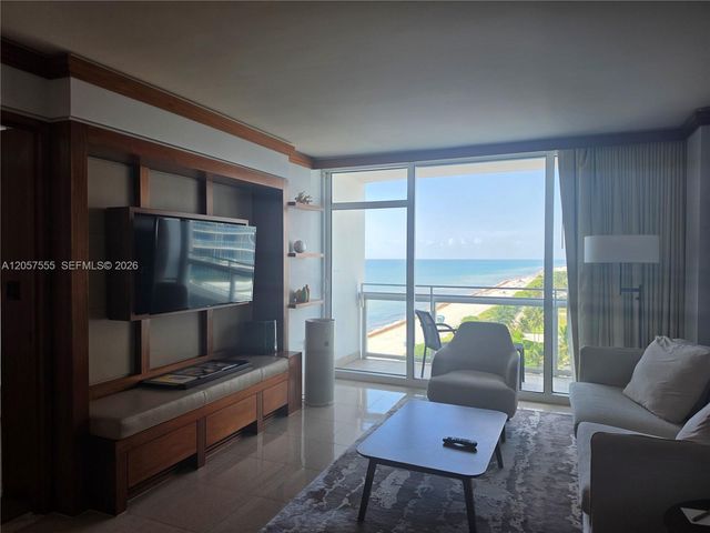 6801 Collins Avenue 1020 Door 1006 Leal, Miami Beach, FL 33141