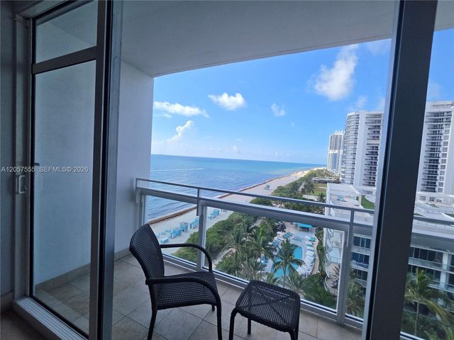 6801 Collins Avenue 1020 Door 1006 Leal, Miami Beach, FL 33141