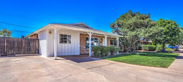 7445 E HUBBELL Street, Scottsdale, AZ 85257