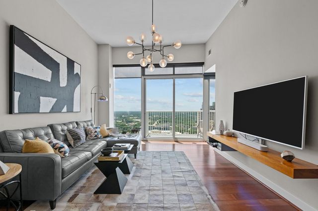 301 Fayetteville Street 3311-1, Raleigh, NC 27601