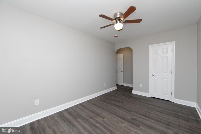 1553 WILDWOOD AVE, Camden, NJ 08103