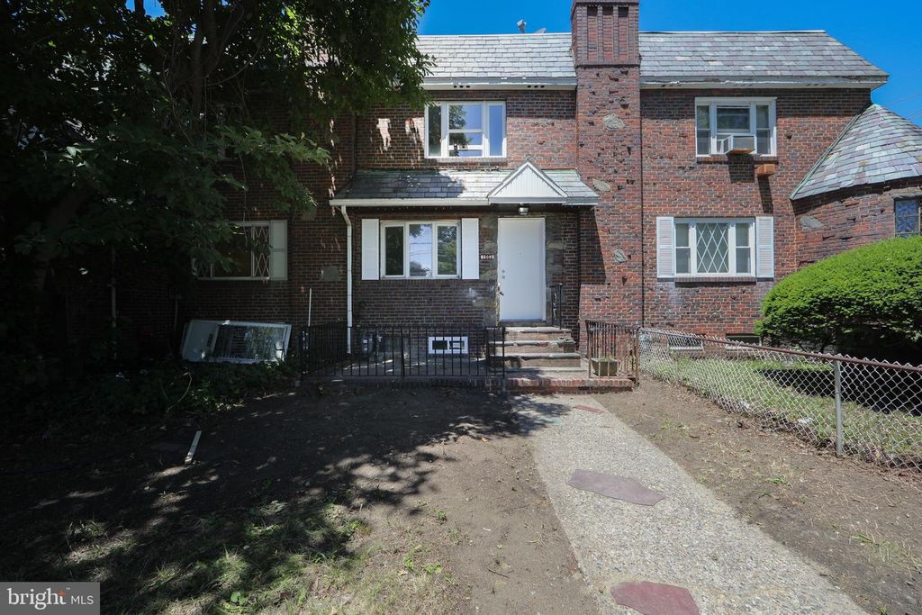 1553 WILDWOOD AVE, Camden, NJ 08103