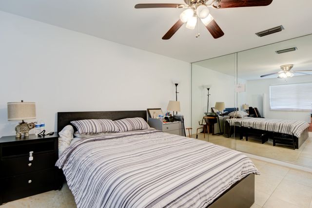 5201 NE 14th Terrace 3, Fort Lauderdale, FL 33334