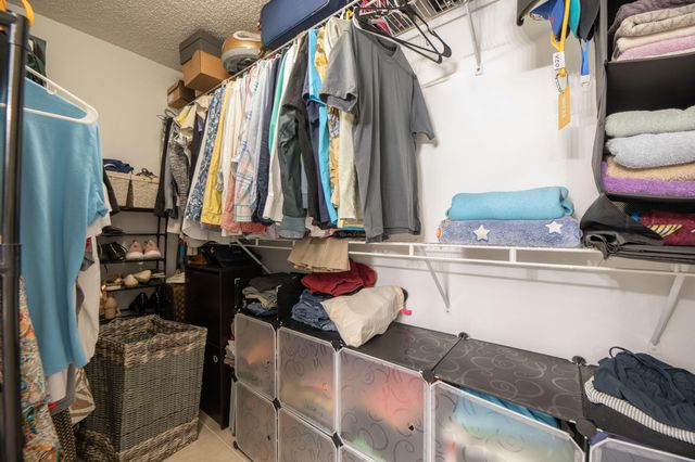 5201 NE 14th Terrace 3, Fort Lauderdale, FL 33334