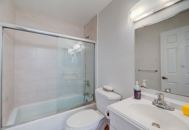 5201 NE 14th Terrace 3, Fort Lauderdale, FL 33334