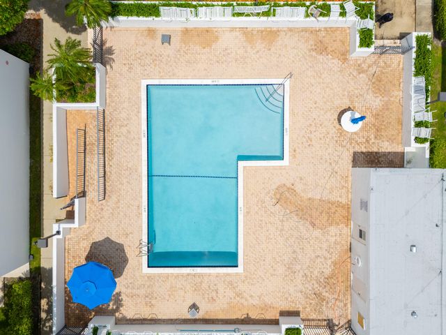 5201 NE 14th Terrace 3, Fort Lauderdale, FL 33334