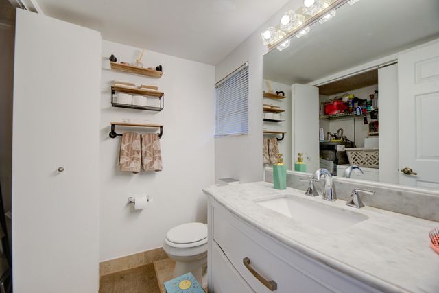 5201 NE 14th Terrace 3, Fort Lauderdale, FL 33334