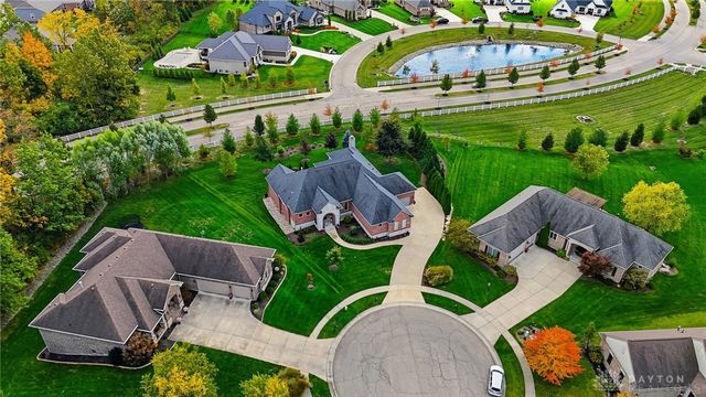 9440 Old Bridge Drive, Washington Twp, OH 45458