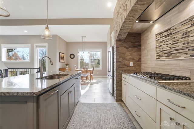 9440 Old Bridge Drive, Washington Twp, OH 45458