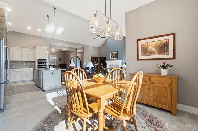 9440 Old Bridge Drive, Washington Twp, OH 45458