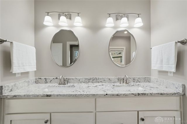 9440 Old Bridge Drive, Washington Twp, OH 45458