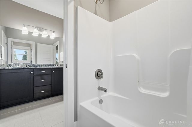 9440 Old Bridge Drive, Washington Twp, OH 45458