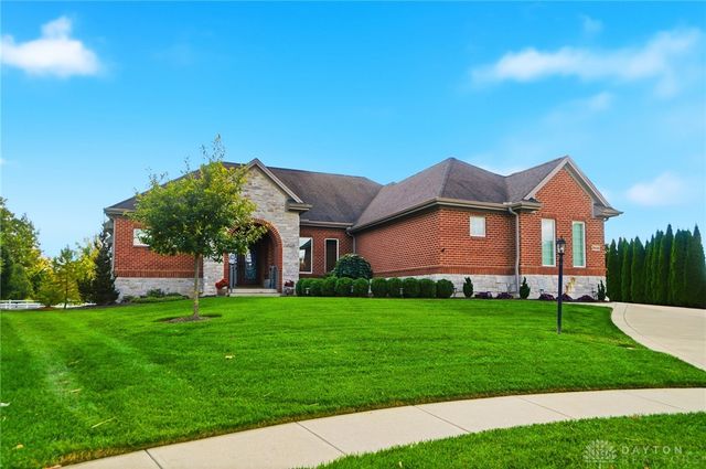 9440 Old Bridge Drive, Washington Twp, OH 45458