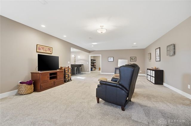 9440 Old Bridge Drive, Washington Twp, OH 45458
