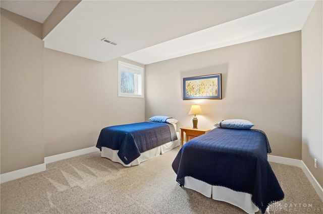 9440 Old Bridge Drive, Washington Twp, OH 45458