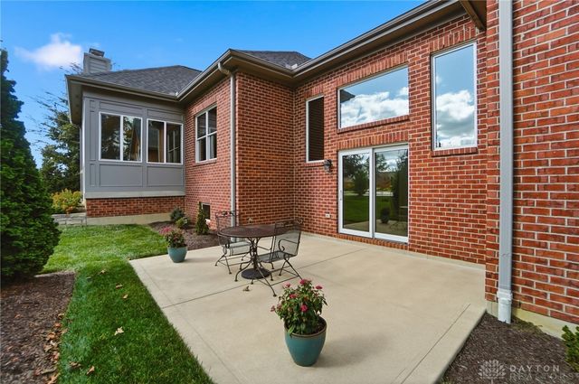 9440 Old Bridge Drive, Washington Twp, OH 45458
