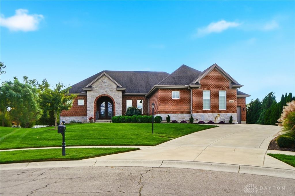 9440 Old Bridge Drive, Washington Twp, OH 45458