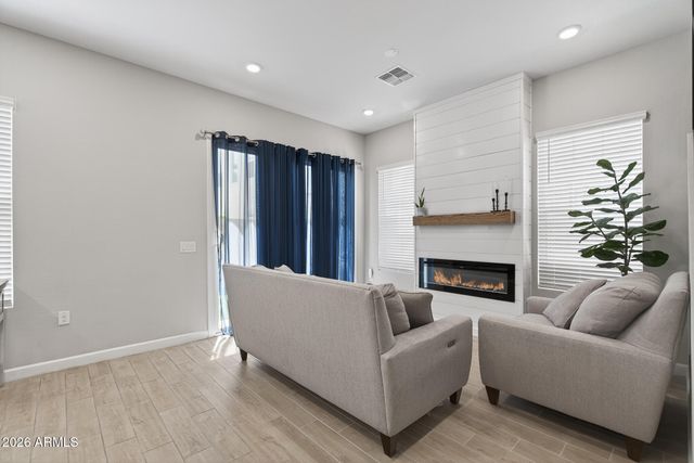 17063 N 50TH Street, Scottsdale, AZ 85254