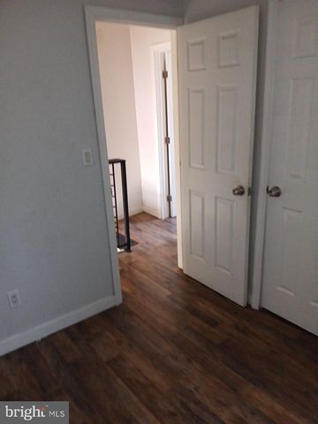 2214 N CLEVELAND ST, Philadelphia, PA 19132