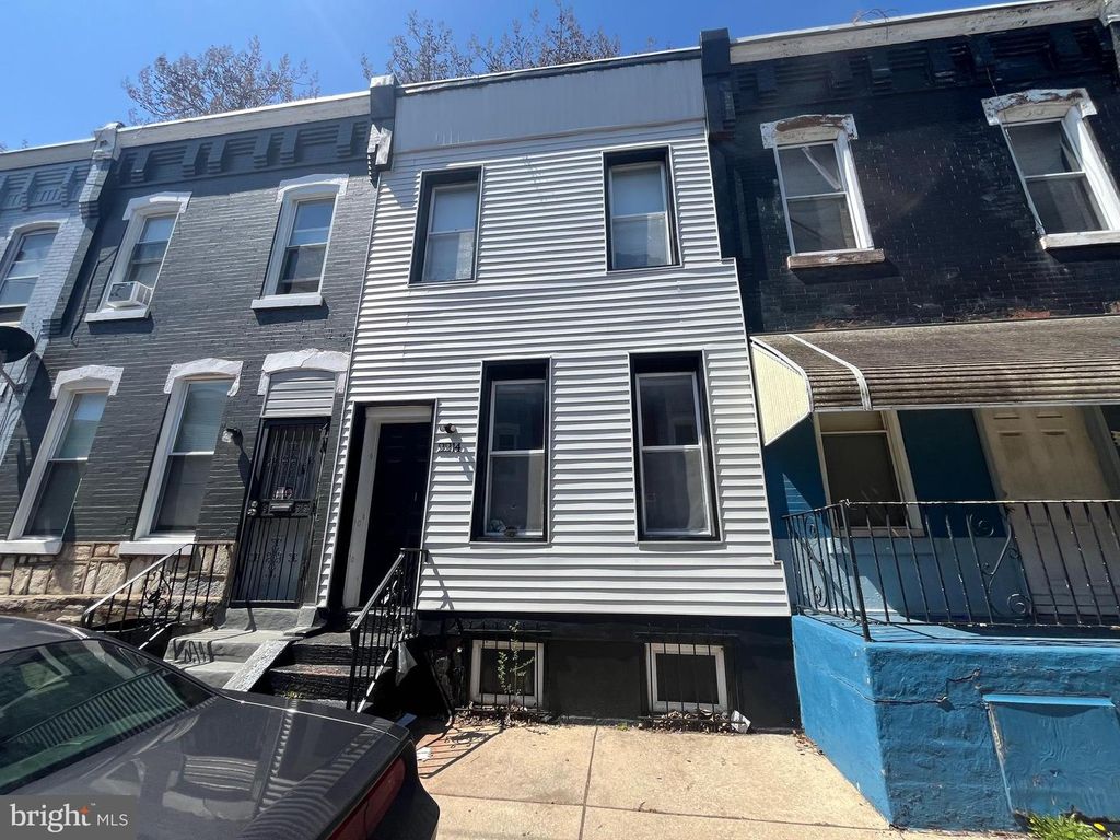 2214 N CLEVELAND ST, Philadelphia, PA 19132