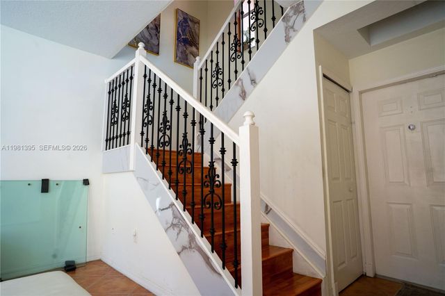 8520 NW 139th Terrace 1607, Miami Lakes, FL 33016
