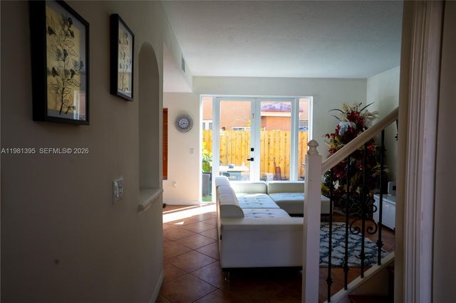8520 NW 139th Terrace 1607, Miami Lakes, FL 33016