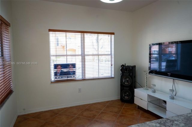 8520 NW 139th Terrace 1607, Miami Lakes, FL 33016