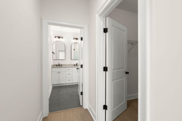 1941 Token Street, North Charleston, SC 29405