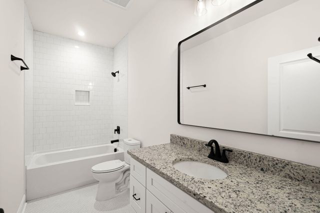 1941 Token Street, North Charleston, SC 29405