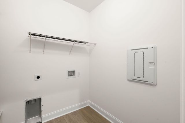 1941 Token Street, North Charleston, SC 29405