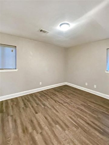 107 HERRING Street, Leesville, LA 71446