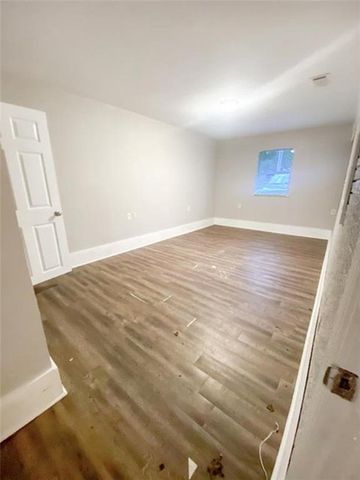 107 HERRING Street, Leesville, LA 71446