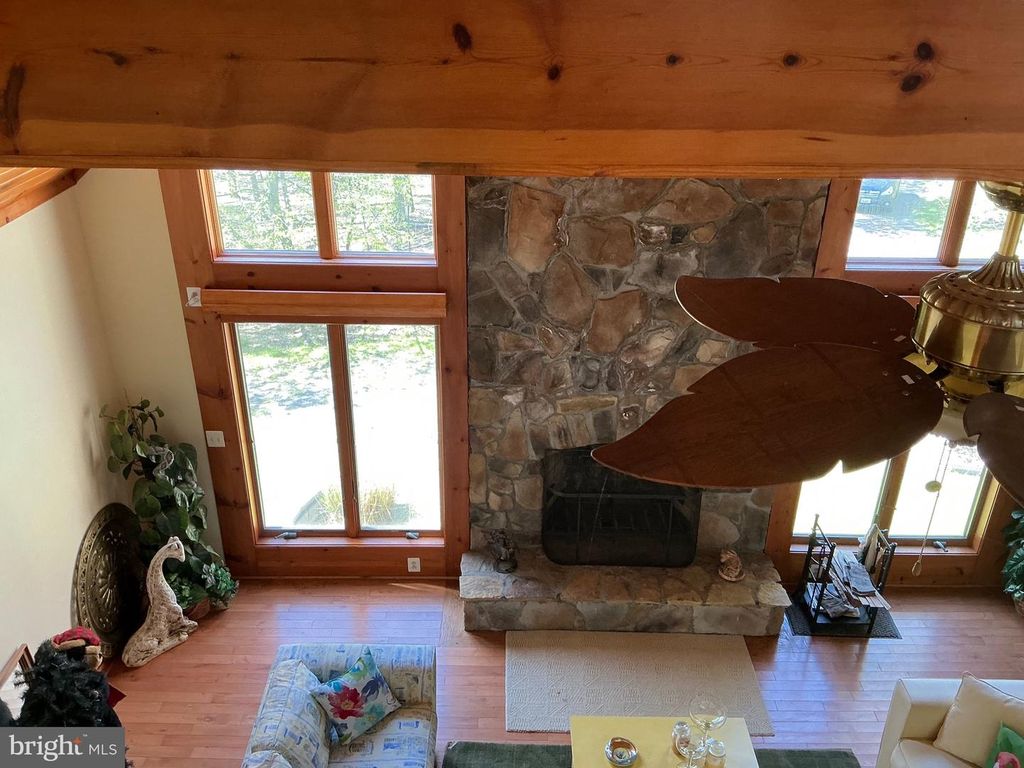 Image 20 of property listing at 122 WOODLANDS HILL LN, Oakland, MD 21550