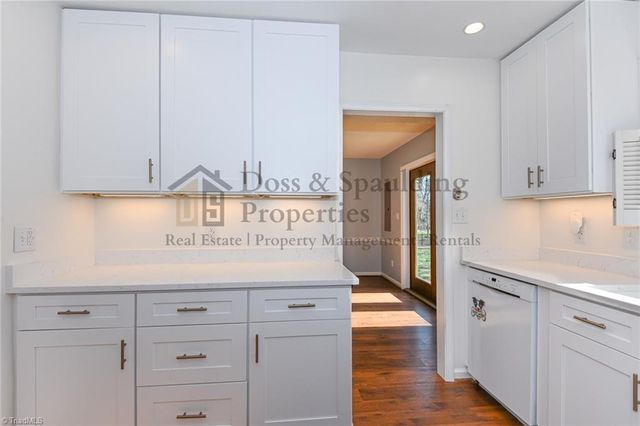 312 Ray Lanning Road, Winston-salem, NC 27107