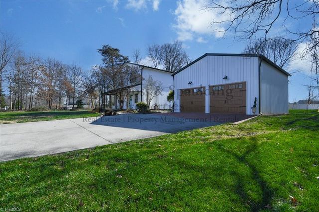 312 Ray Lanning Road, Winston-salem, NC 27107