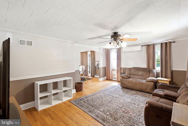 28 TWIN DR, New Egypt, NJ 08533