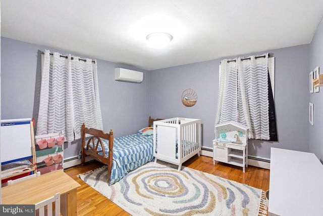 28 TWIN DR, New Egypt, NJ 08533