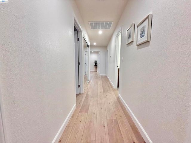 1323 Canton Dr, Milpitas, CA 95035