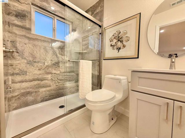1323 Canton Dr, Milpitas, CA 95035