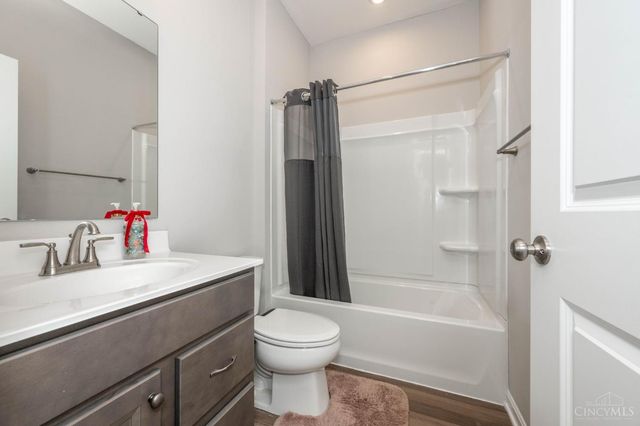 4212 RE Smith Drive, West Chester, OH 45069